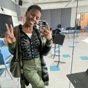 Meet your Posher, Ashley